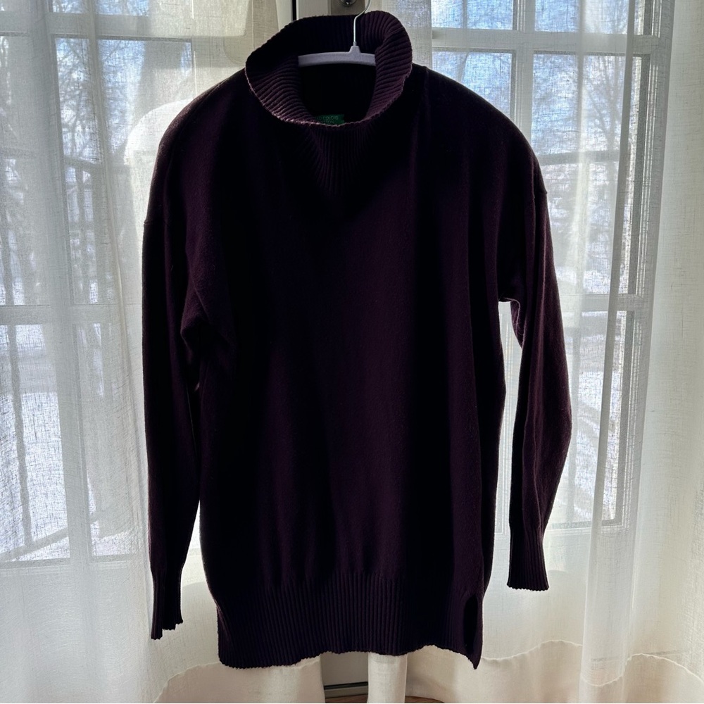 Benetton purple cashmere blend sweater medium/large M/L